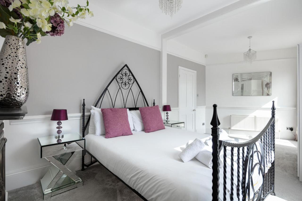 Castle Properties: The Duchess, 3 Bed Family Cottage Виндзор Экстерьер фото
